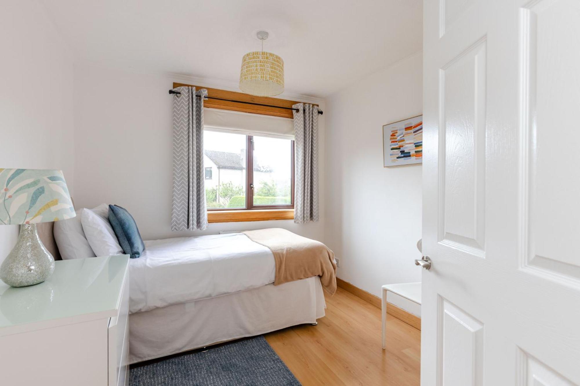 Family Home Inverkeithing Ideal For Edinburgh, Dunfermline & St Andrews 3 Bedrooms Eksteriør bilde